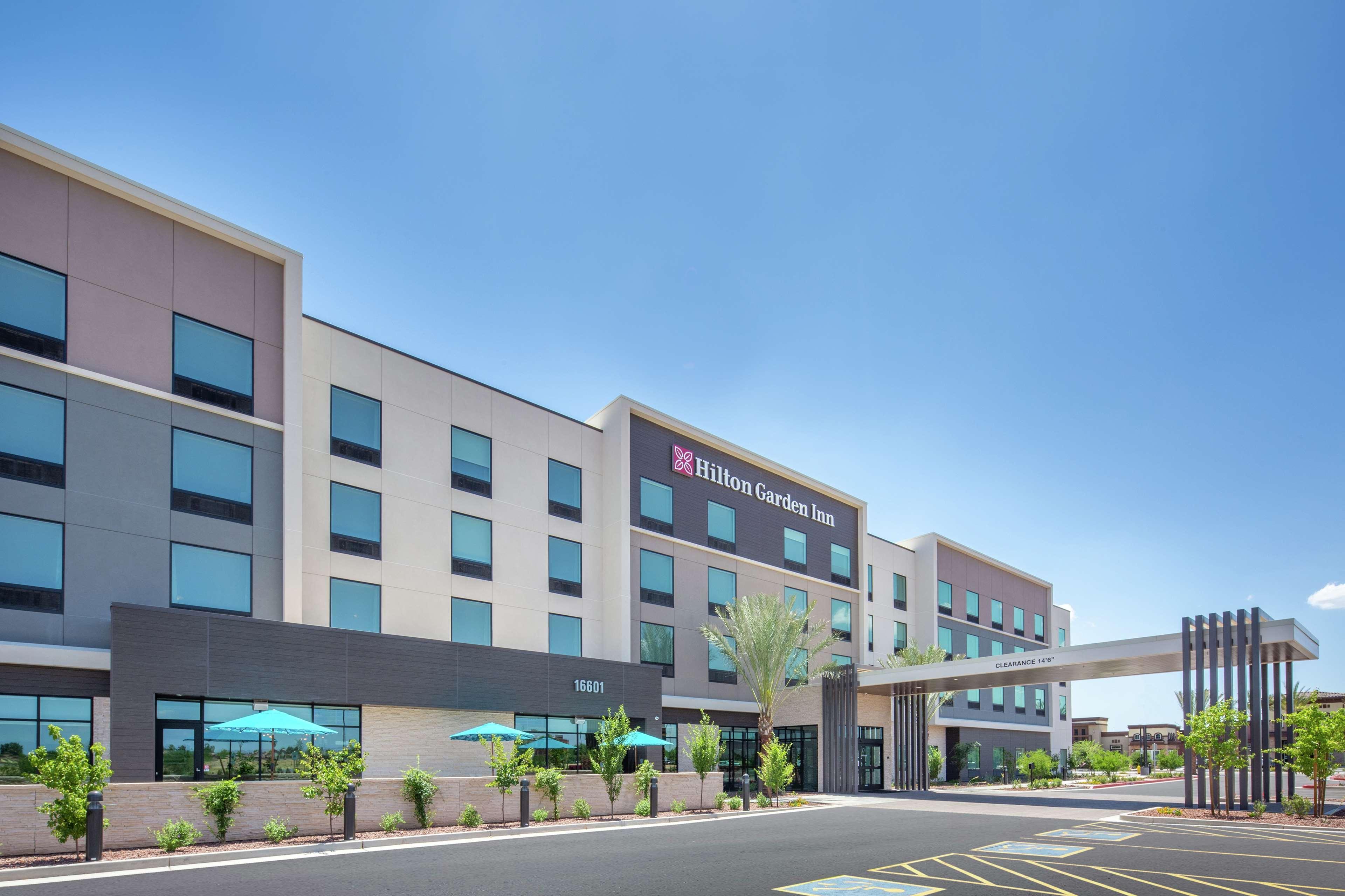 Hilton Garden Inn Surprise Phoenix Exterior foto